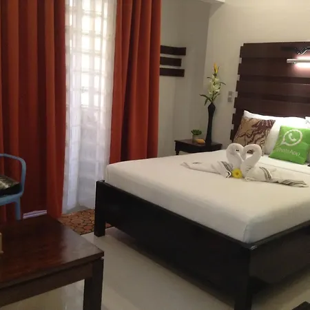 Sunvalley Tourist Inn Coron Exterior photo