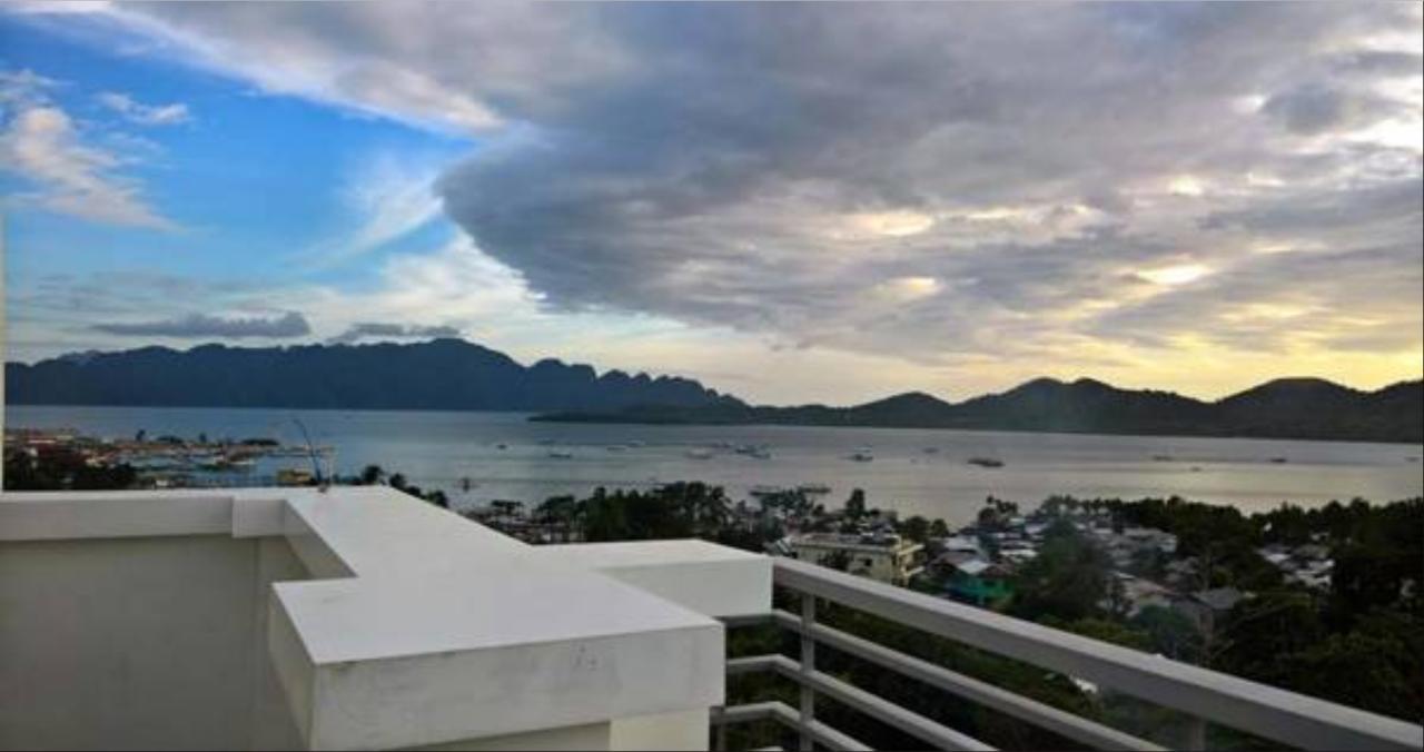 Sunvalley Tourist Coron